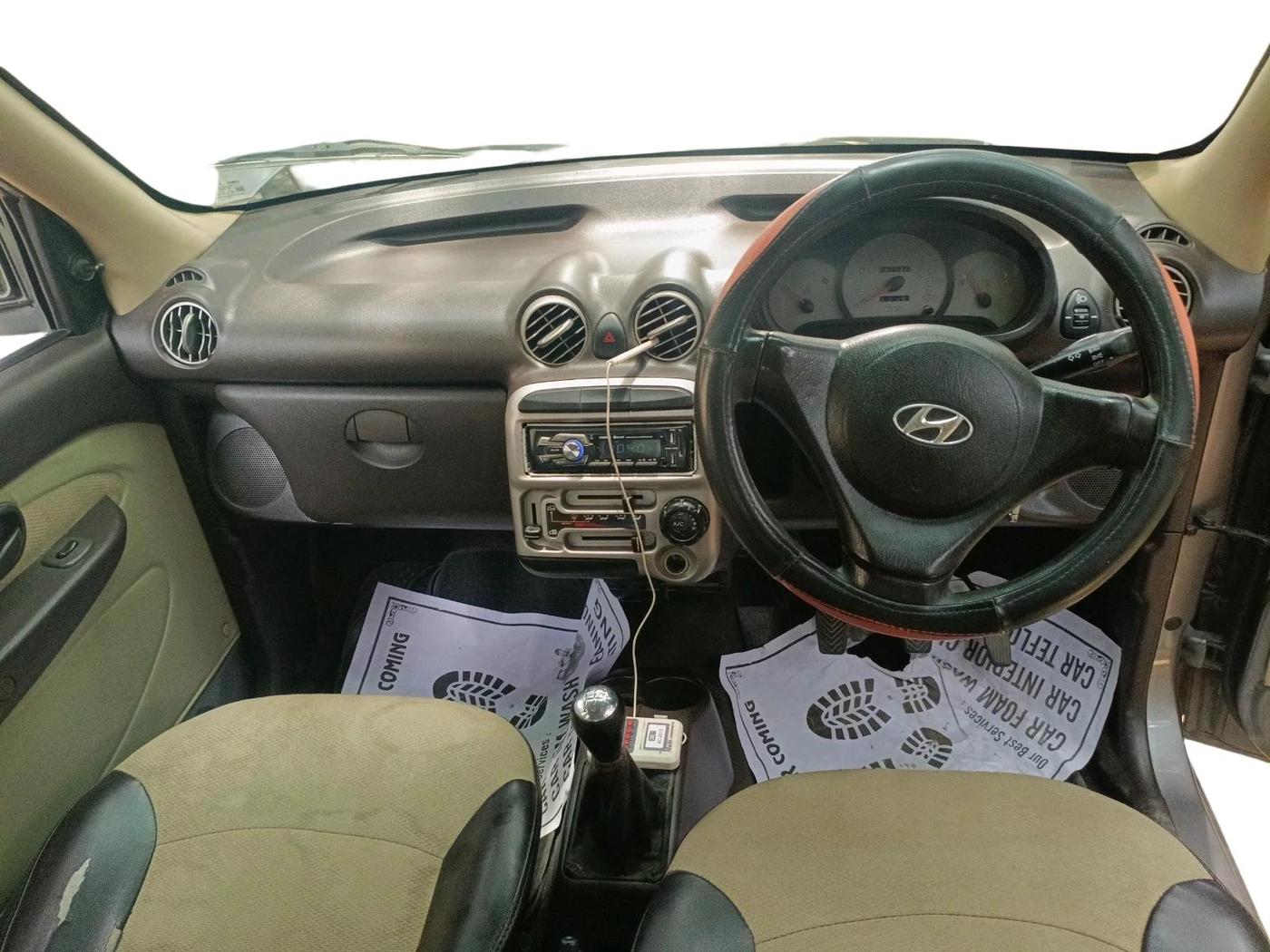 2013 Hyundai Santro Xing GLS, Petrol, Manual, 81,147 km, interior
