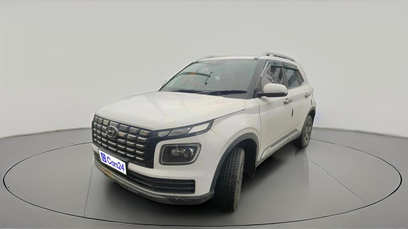 2024 Hyundai VENUE SX 1.2 PETROL, Petrol, Manual, 15,581 km, exterior