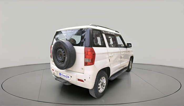 2015 Mahindra TUV300 T8, Diesel, Manual, 2,22,622 km, exterior