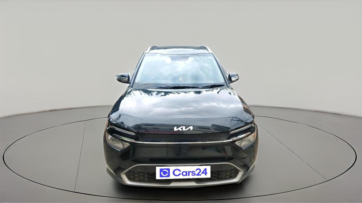 2022 KIA CARENS LUXURY PLUS 1.4 PETROL 7 STR, Petrol, Manual, 65,114 km, exterior