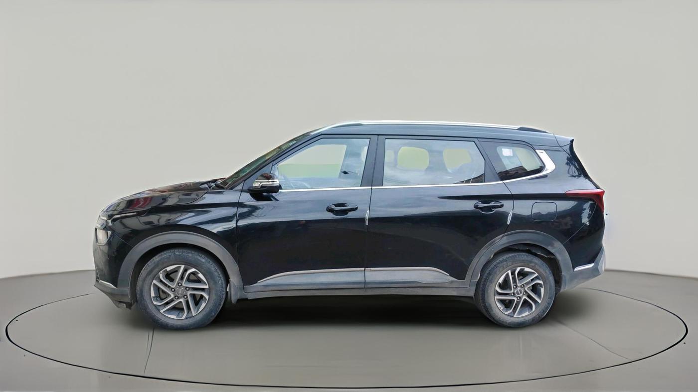 2022 KIA CARENS LUXURY PLUS 1.4 PETROL 7 STR, Petrol, Manual, 65,114 km, exterior
