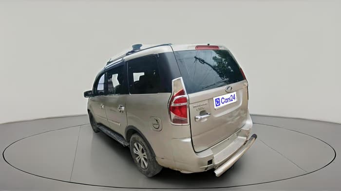 2012 Mahindra Xylo E4, Diesel, Manual, 2,40,591 km, exterior
