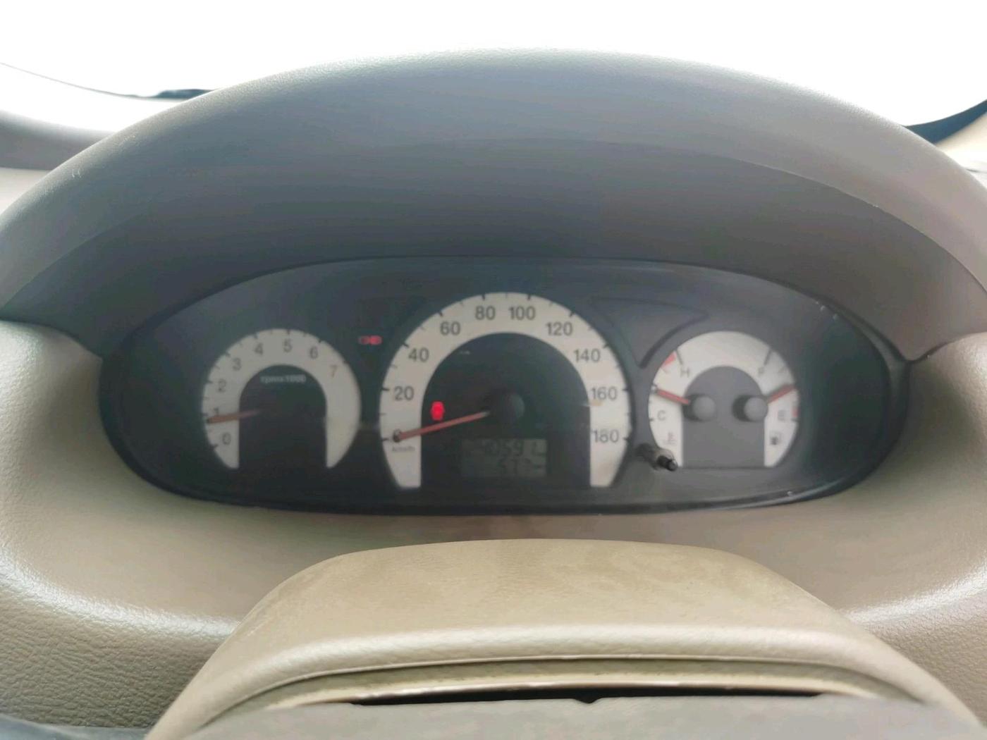 2012 Mahindra Xylo E4, Diesel, Manual, 2,40,591 km, interior