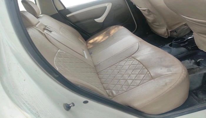 2012 Renault Duster 110 PS RXL DIESEL, Diesel, Manual, 1,50,458 km, interior