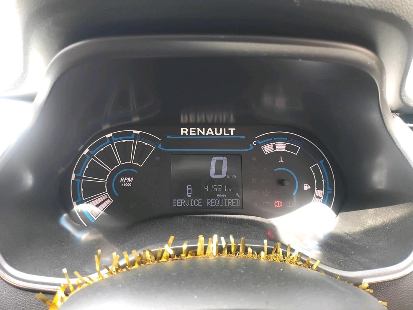 2020 Renault TRIBER RXZ, Petrol, Manual, 41,531 km, interior