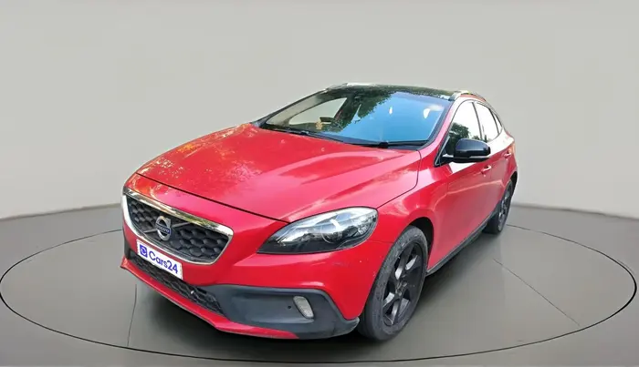2013 Volvo V40 Cross Country D3, Diesel, Automatic, 1,48,390 km, exterior