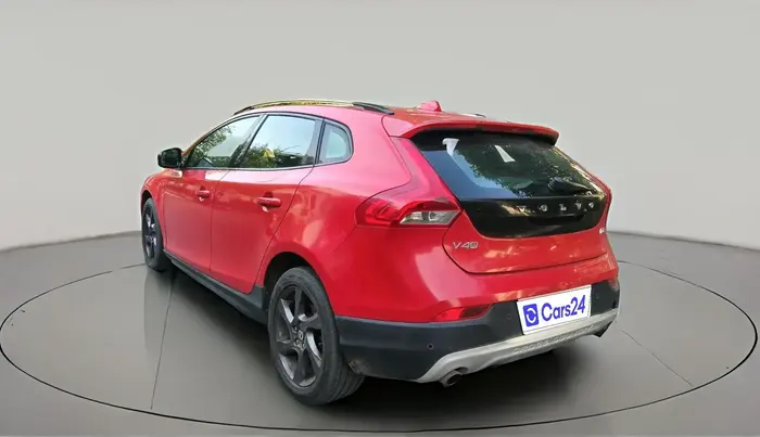 2013 Volvo V40 Cross Country D3, Diesel, Automatic, 1,48,390 km, exterior