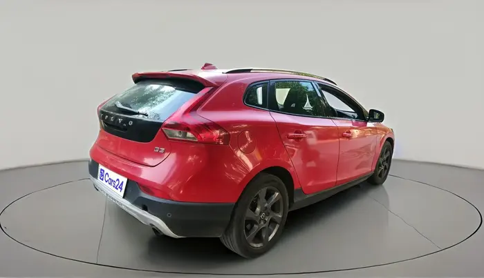 2013 Volvo V40 Cross Country D3, Diesel, Automatic, 1,48,390 km, exterior