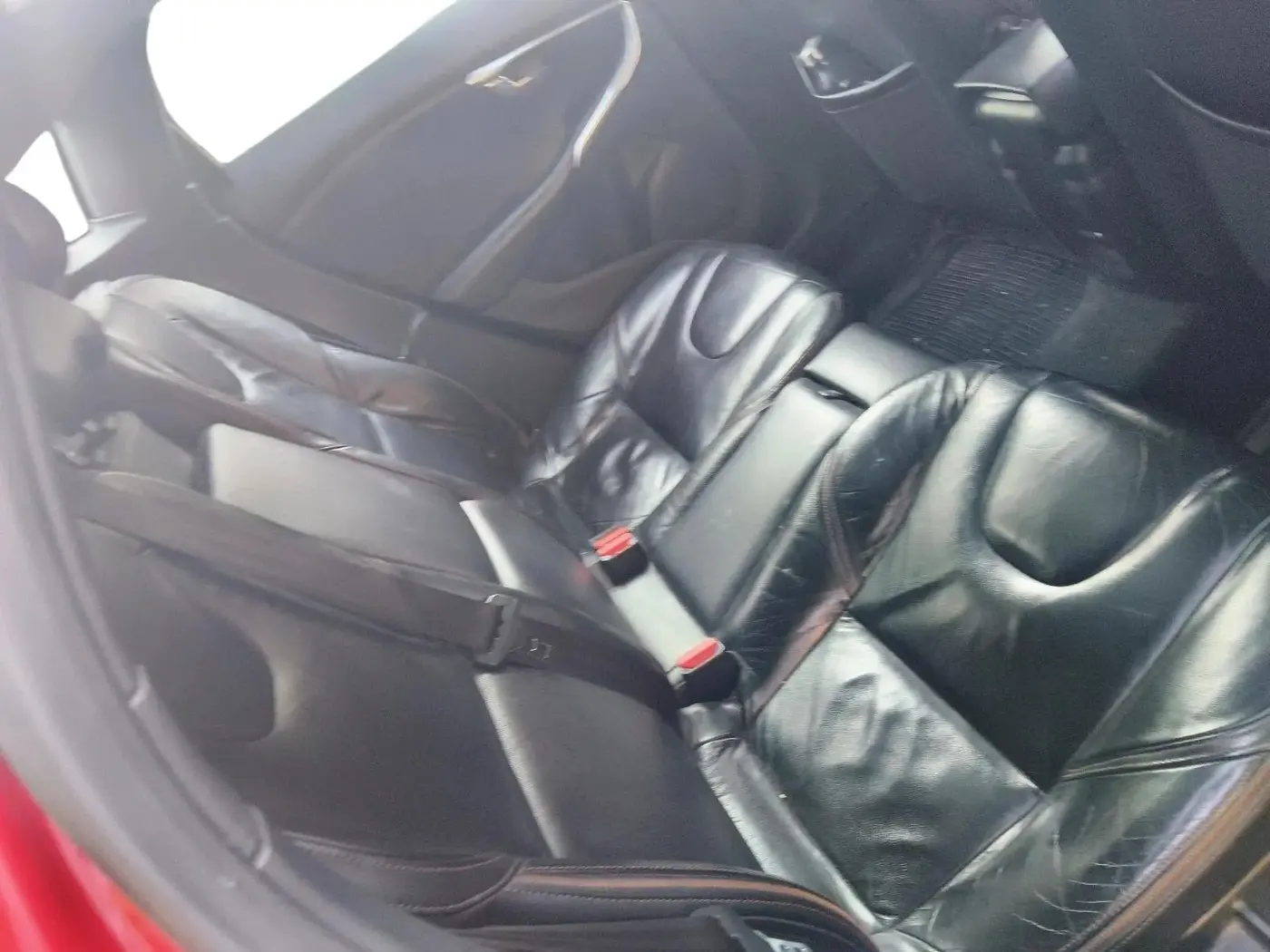 2013 Volvo V40 Cross Country D3, Diesel, Automatic, 1,48,390 km, interior
