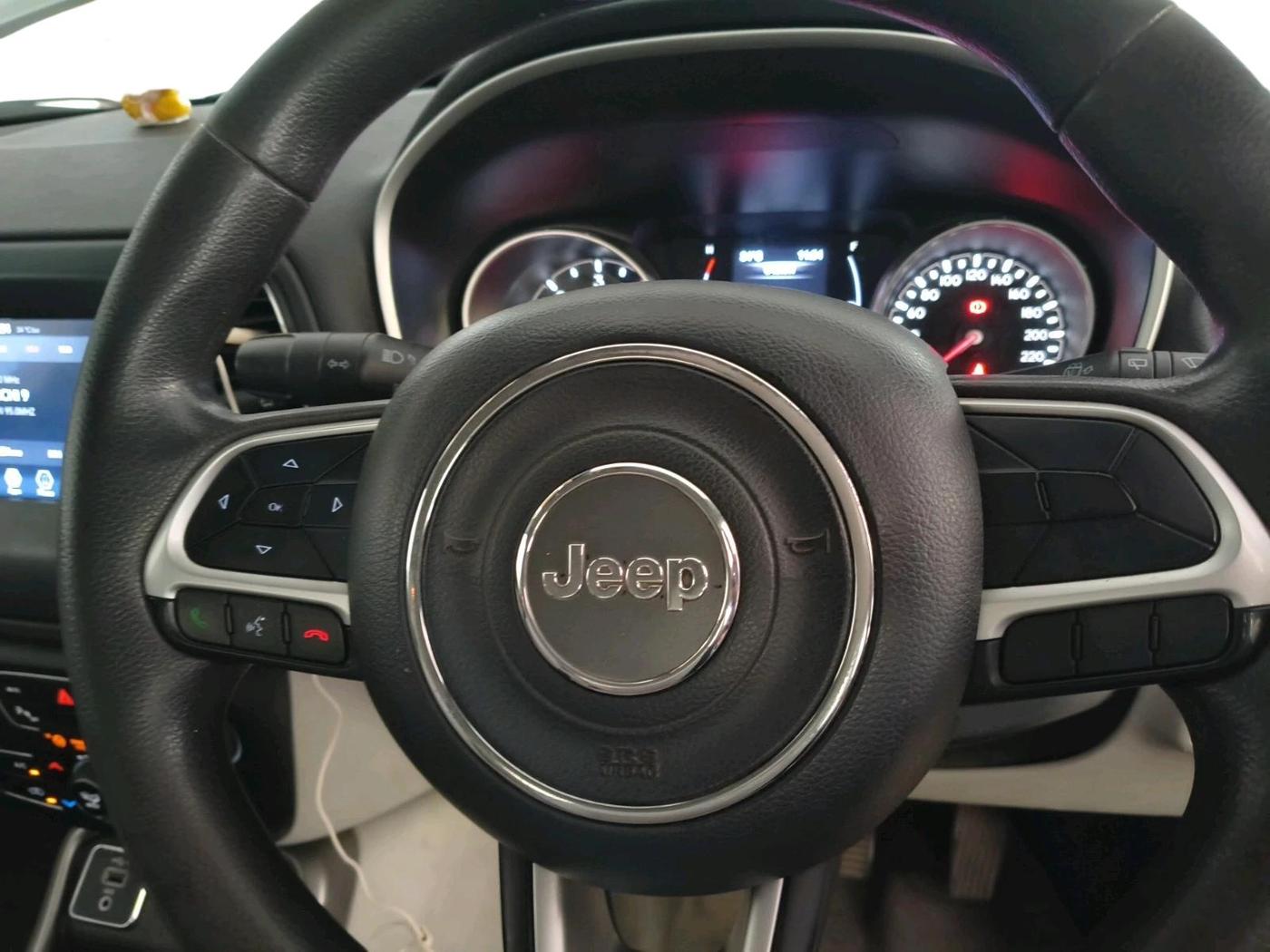 2020 Jeep Compass LONGITUDE PLUS 2.0 DIESEL, Diesel, Manual, 1,24,999 km, interior