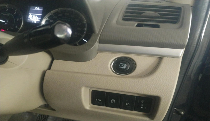 2016 Maruti Ertiga ZDI + SHVS, Diesel, Manual, 1,42,629 km, interior