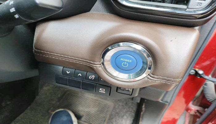 2022 Toyota URBAN CRUISER HYRYDER V HYBRID, Hybrid, Automatic, 54,880 km, interior