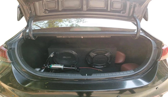 2019 Hyundai Verna 1.6 CRDI SX, Diesel, Manual, 50,612 km, exterior