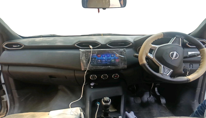 2025 Nissan MAGNITE Visia B4D 1.0 Petrol MT, Petrol, Manual, 1,903 km, interior