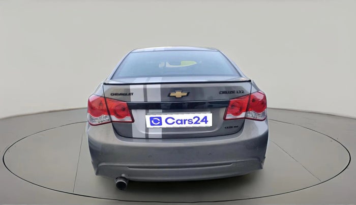 2015 Chevrolet Cruze LTZ AT, Diesel, Automatic, 1,58,524 km, exterior