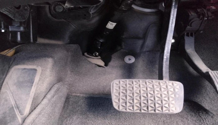 2015 Chevrolet Cruze LTZ AT, Diesel, Automatic, 1,58,524 km, interior