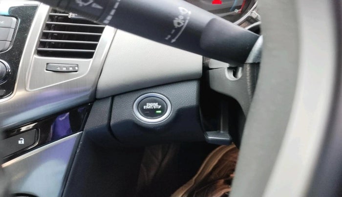 2015 Chevrolet Cruze LTZ AT, Diesel, Automatic, 1,58,524 km, interior