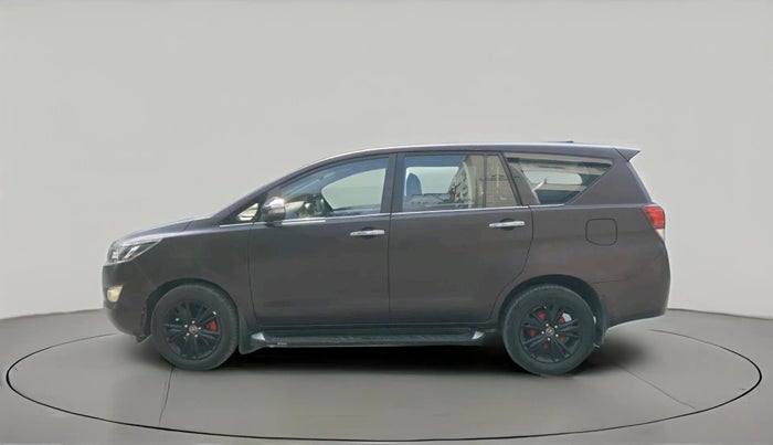 2016 Toyota Innova Crysta 2.4 ZX 7 STR, Diesel, Manual, 1,69,245 km, exterior