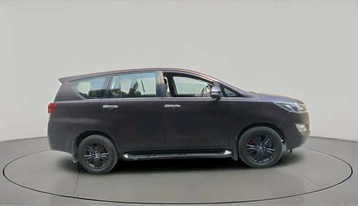 2016 Toyota Innova Crysta 2.4 ZX 7 STR, Diesel, Manual, 1,69,245 km, exterior