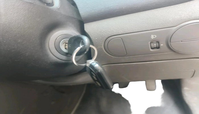 2011 Hyundai i10 MAGNA 1.2, Petrol, Manual, 69,919 km, interior