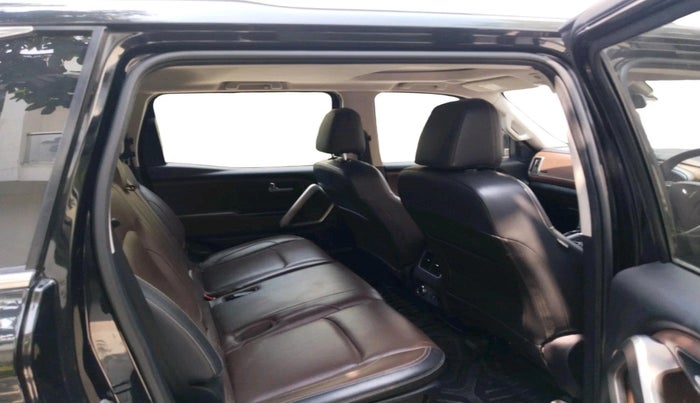 2022 Mahindra SCORPIO-N Z8 L DIESEL AT 2WD 7 STR, Diesel, Automatic, 67,445 km, interior