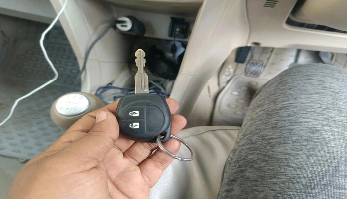 2014 Maruti Ertiga ZDI, Diesel, Manual, 1,21,845 km, interior