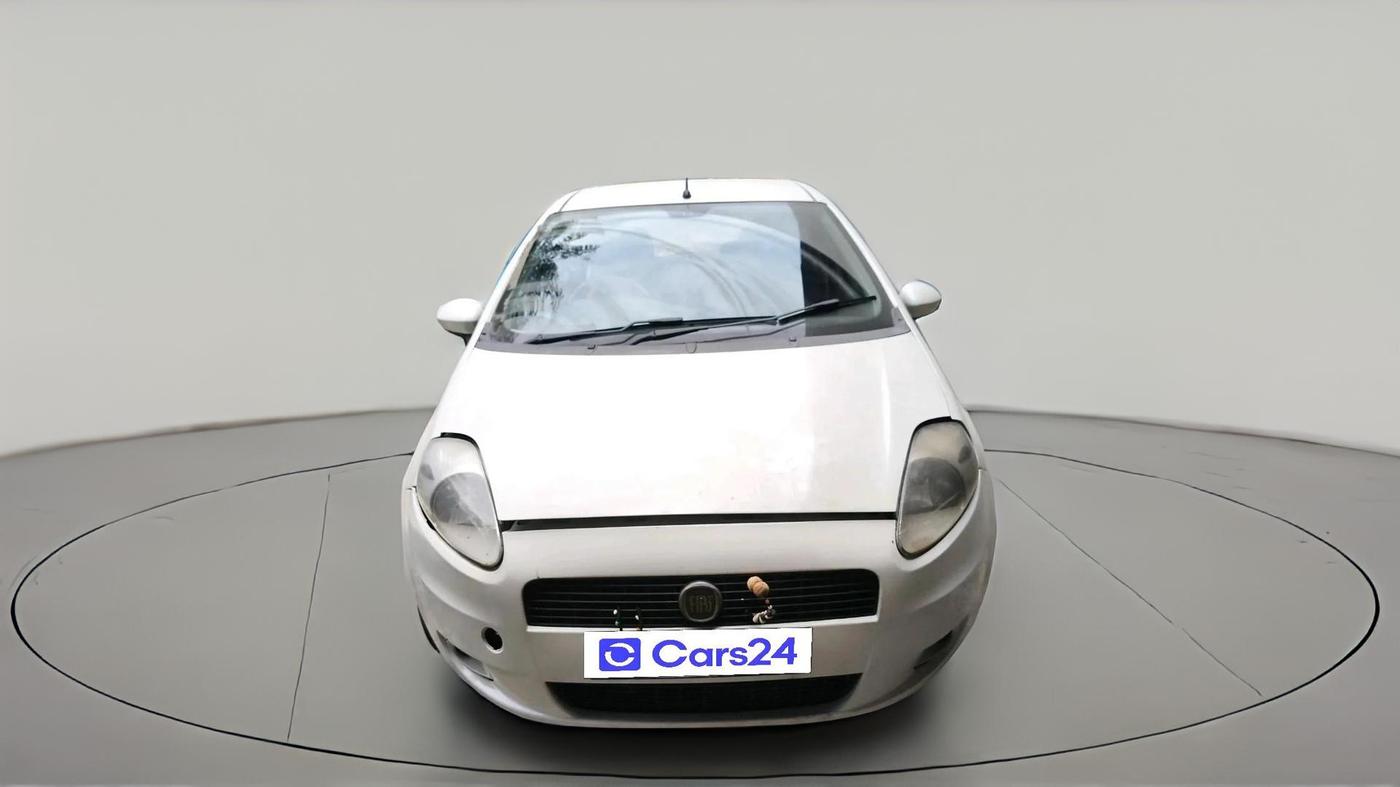 2011 Fiat Grand Punto Emotion 1.3, Diesel, Manual, 1,00,000 km, exterior