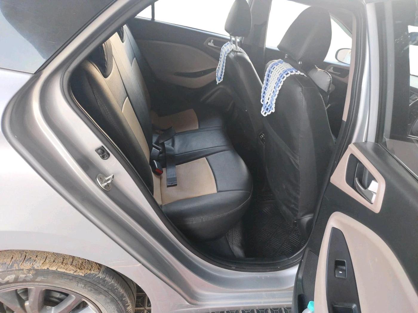 2019 Hyundai Elite i20 SPORTZ PLUS 1.2, Petrol, Manual, 70,389 km, interior