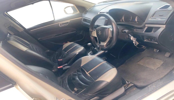 2013 Maruti Swift VXI, Petrol, Manual, 1,08,494 km, interior