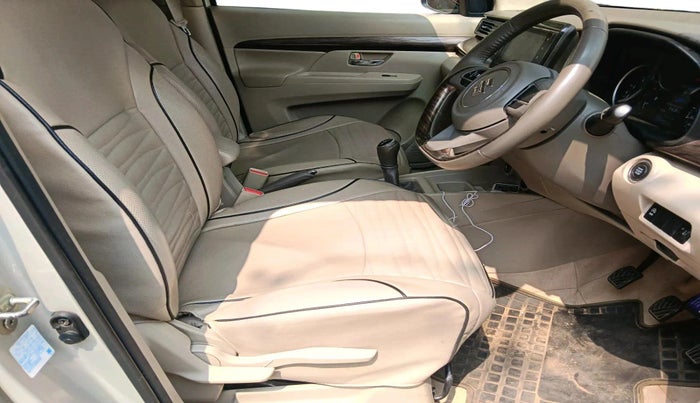 2020 Maruti Ertiga ZXI+ SHVS, Petrol, Manual, 1,04,248 km, interior