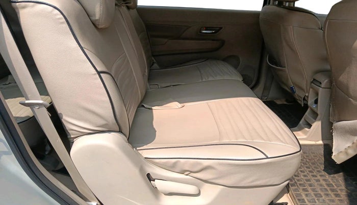 2020 Maruti Ertiga ZXI+ SHVS, Petrol, Manual, 1,04,248 km, interior