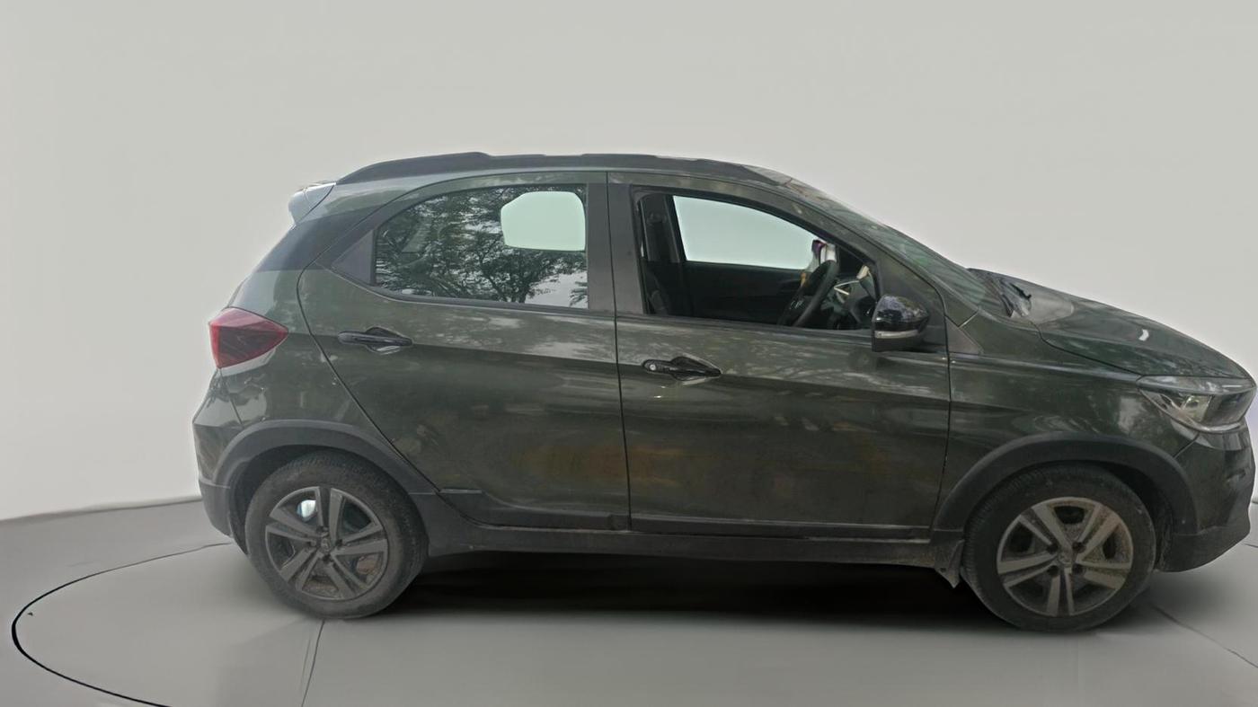 2022 Tata TIAGO NRG XZ AMT, Petrol, Automatic, 37,777 km, exterior