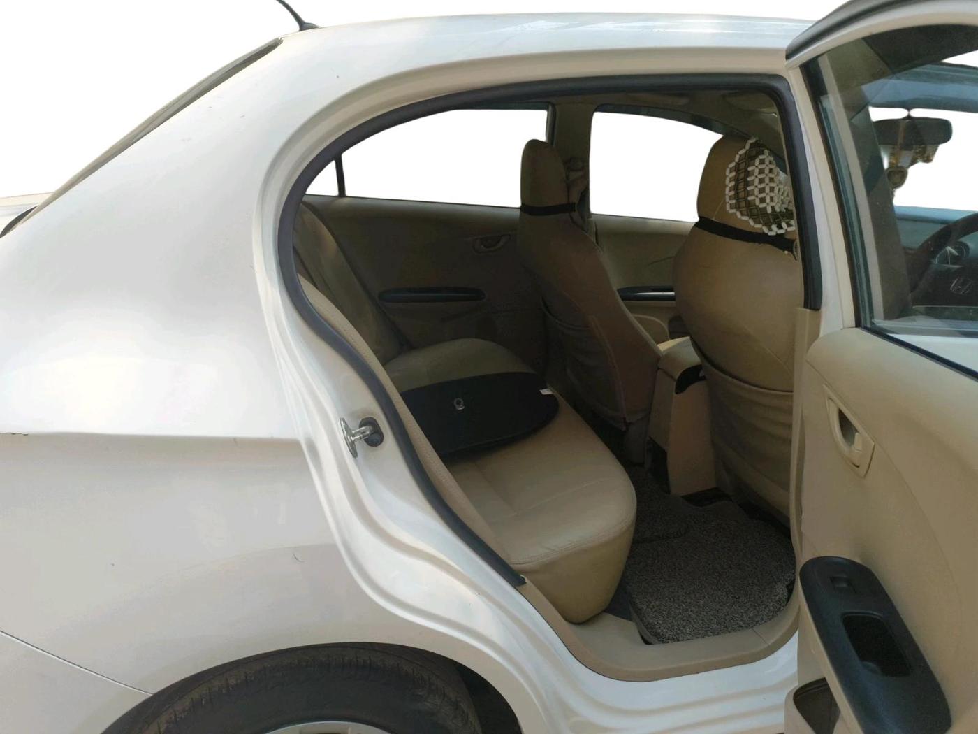 2015 Honda Amaze 1.2L I-VTEC SX, Petrol, Manual, 17,260 km, interior