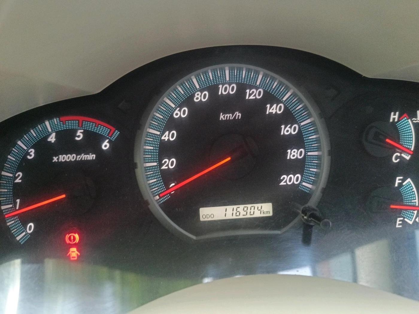 2014 Toyota Innova 2.5 VX 7 STR, Diesel, Manual, 1,16,904 km, interior