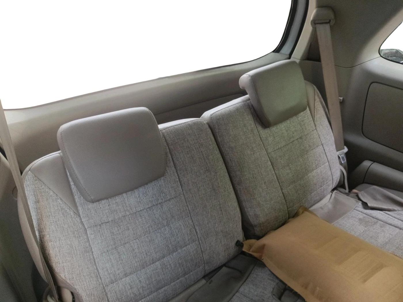 2014 Toyota Innova 2.5 VX 7 STR, Diesel, Manual, 1,16,904 km, interior