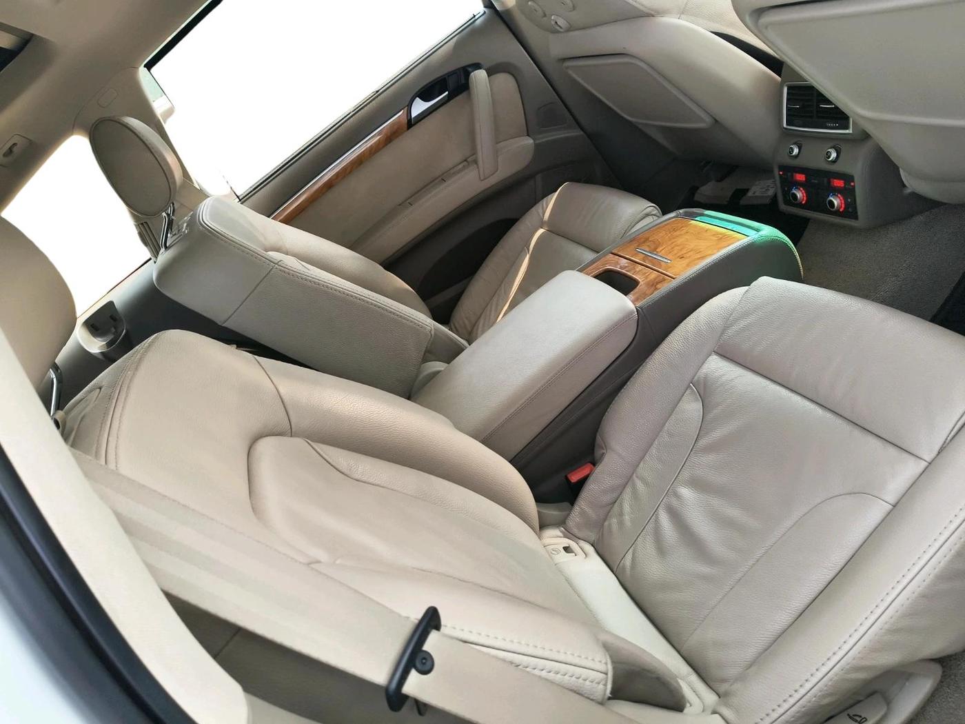 2015 Audi Q7 35 TDI PREMIUM, Diesel, Automatic, 1,20,764 km, interior
