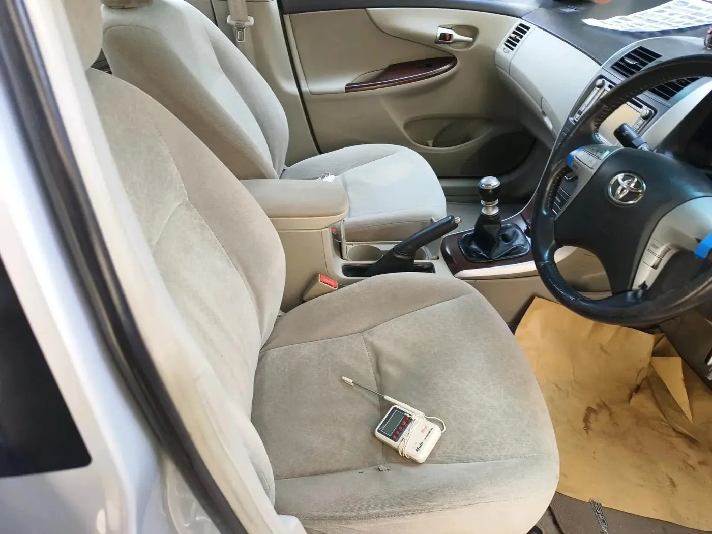 2012 Toyota Corolla Altis G DIESEL, Diesel, Manual, 2,31,266 km, interior