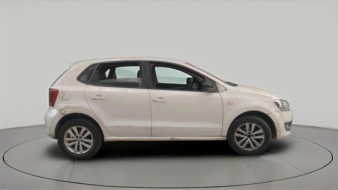 2013 Volkswagen Polo HIGHLINE DIESEL, Diesel, Manual, 1,37,455 km, exterior