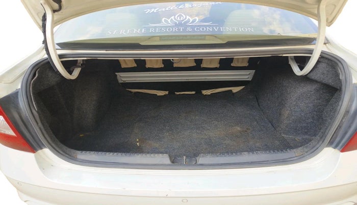 2018 Skoda Rapid AMBITION 1.5 TDI, Diesel, Manual, 1,42,567 km, exterior