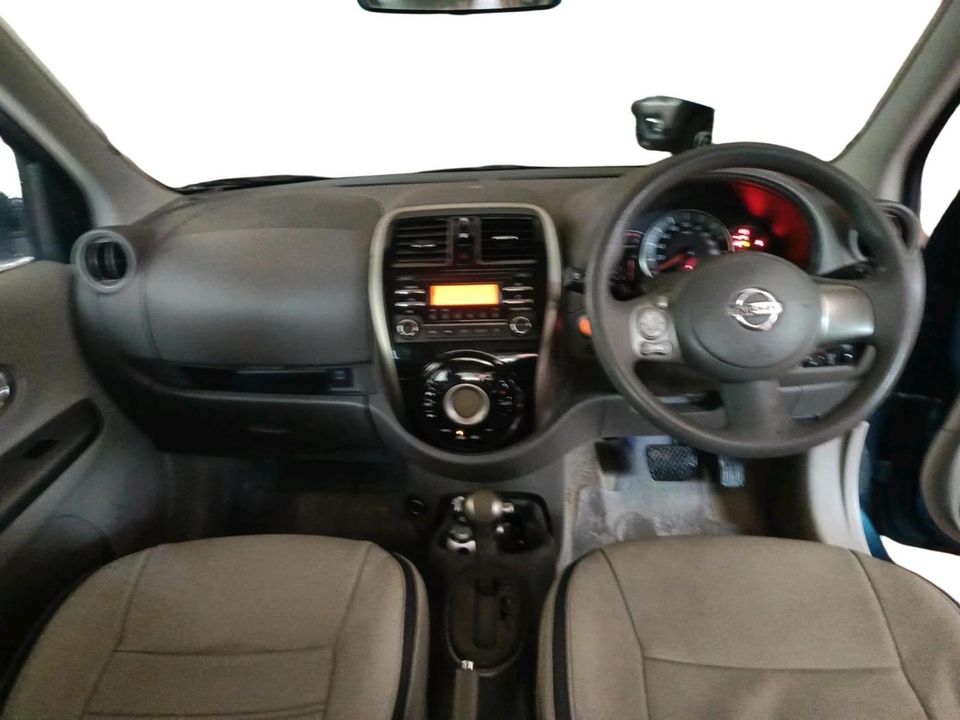 2015 Nissan Micra XV CVT, Petrol, Automatic, 49,669 km, interior