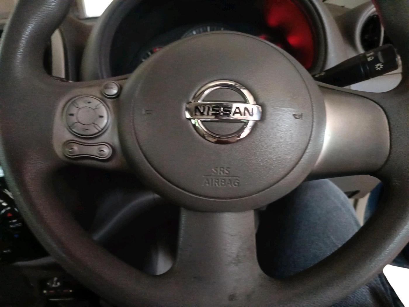 2015 Nissan Micra XV CVT, Petrol, Automatic, 49,669 km, interior
