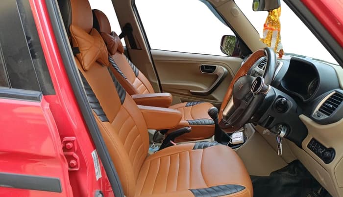 2023 Mahindra BOLERO NEO N10 R, Diesel, Manual, 52,076 km, interior