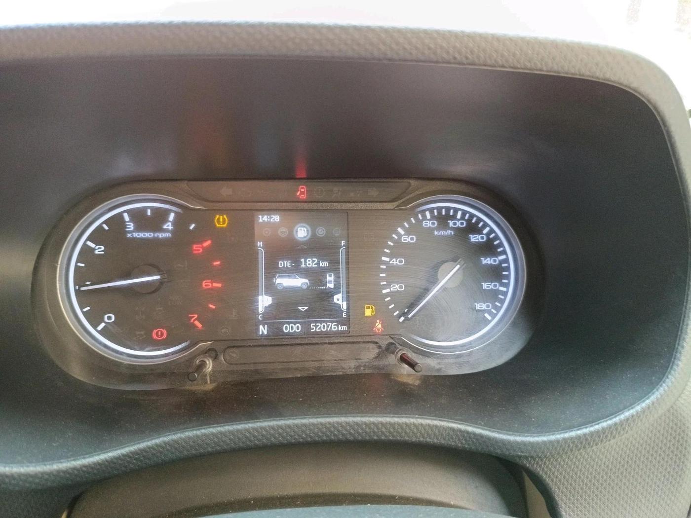 2023 Mahindra BOLERO NEO N10 R, Diesel, Manual, 52,076 km, interior