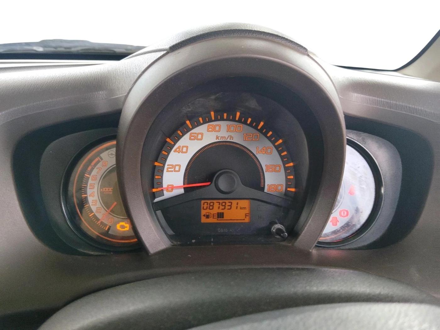 2012 Honda Brio S MT, Petrol, Manual, 88,500 km, interior