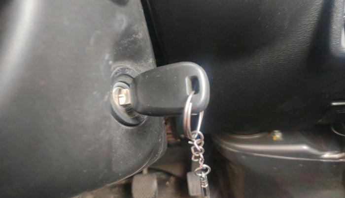 2023 Maruti Eeco 5 STR AC, Petrol, Manual, 22,217 km, interior