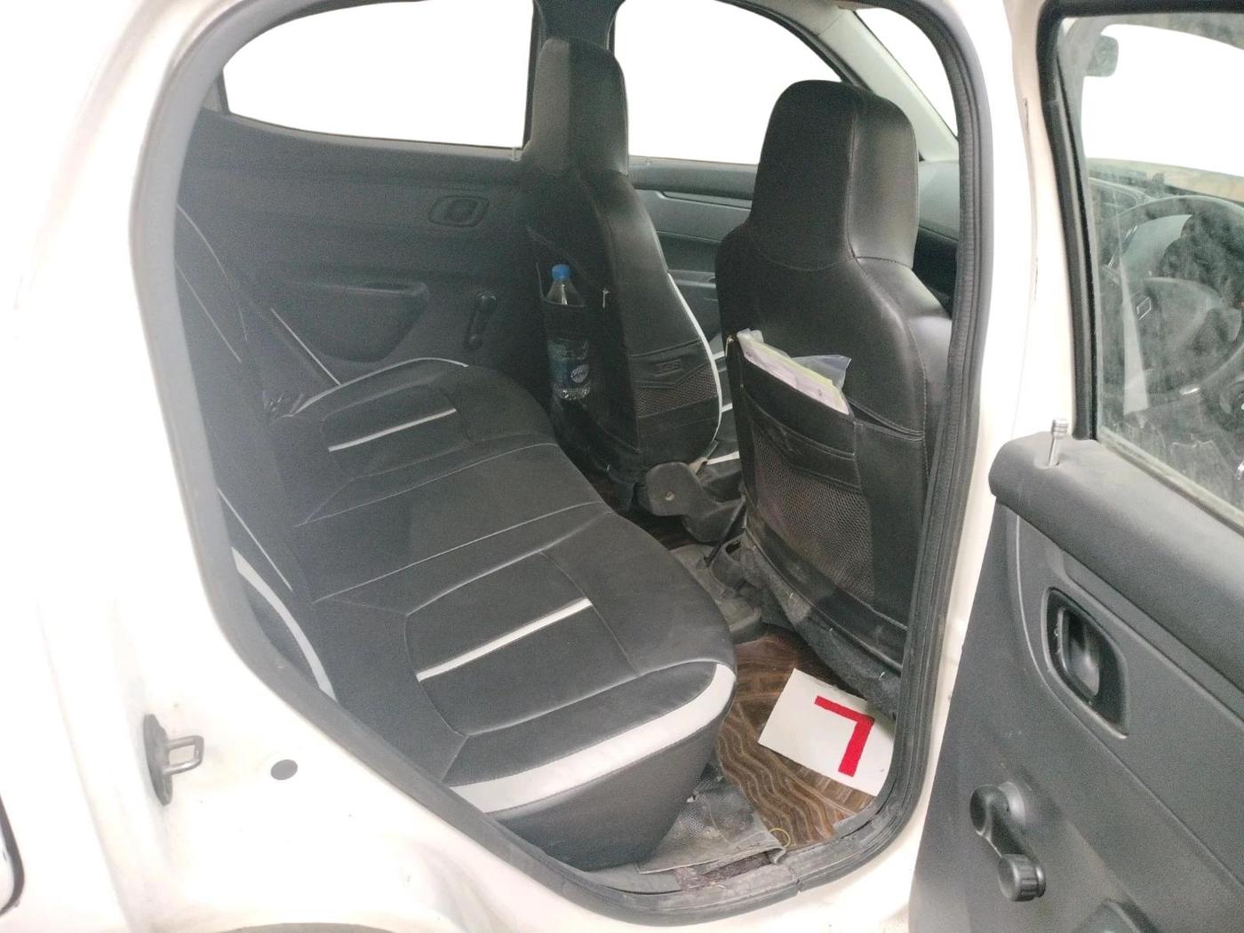 2016 Renault Kwid RXT 0.8, Petrol, Manual, 79,717 km, interior