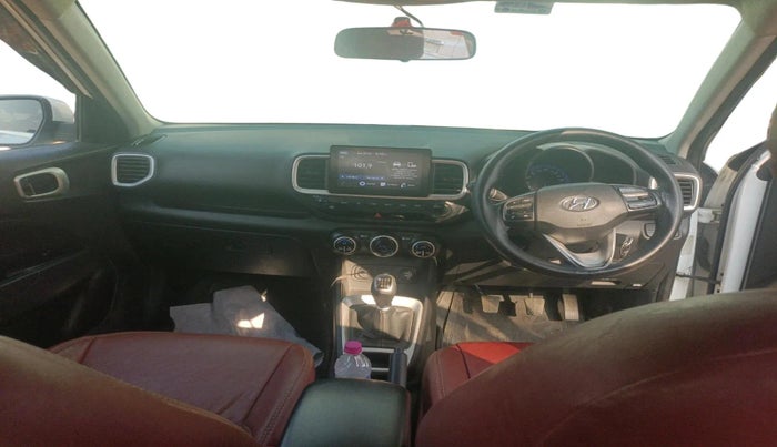 2020 Hyundai VENUE SX 1.0 TURBO, Petrol, Manual, 1,04,042 km, interior