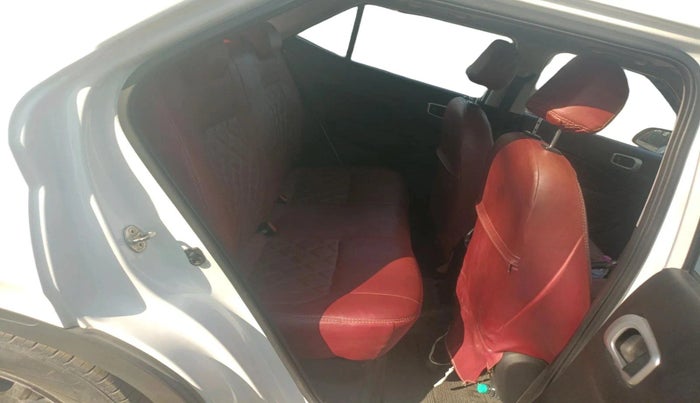 2020 Hyundai VENUE SX 1.0 TURBO, Petrol, Manual, 1,04,042 km, interior