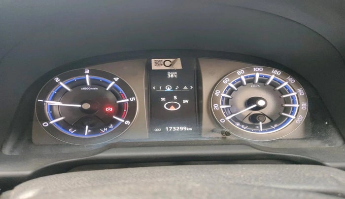 2018 Toyota Innova Crysta 2.4 ZX 7 STR, Diesel, Manual, 1,73,299 km, interior