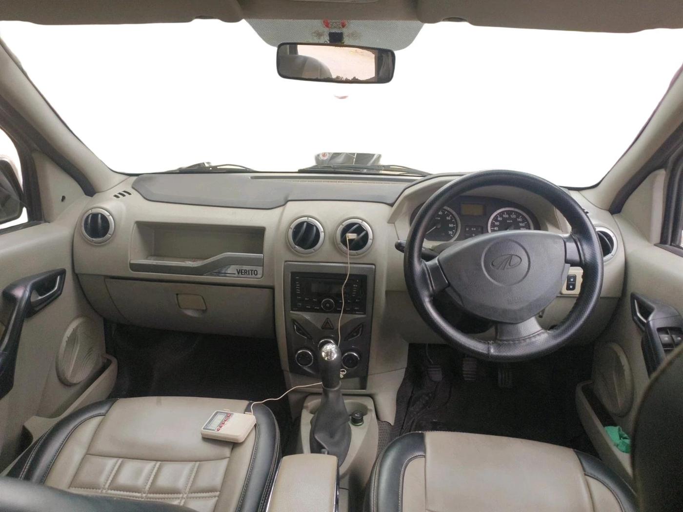 2012 Mahindra Verito 1.5 D6, Diesel, Manual, 97,635 km, interior